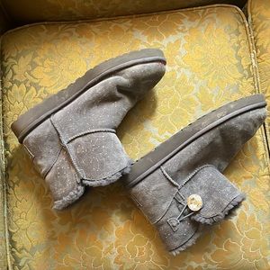 UGG MINI BAILEY BUTTON BLING CONSTELLATION